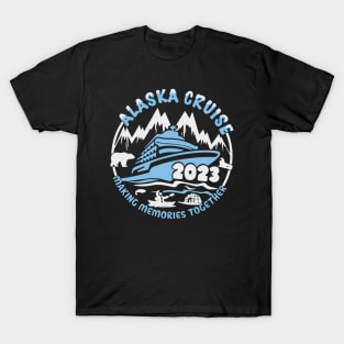 Alaska Cruise 2023 Family Friends T-Shirt